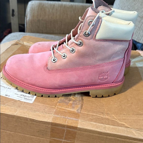 Timberland Pink and White Leather Boots - Picture 1 of 7